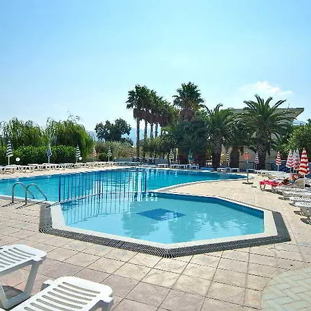 Aparthotel Oasis Tigkaki (Kos)