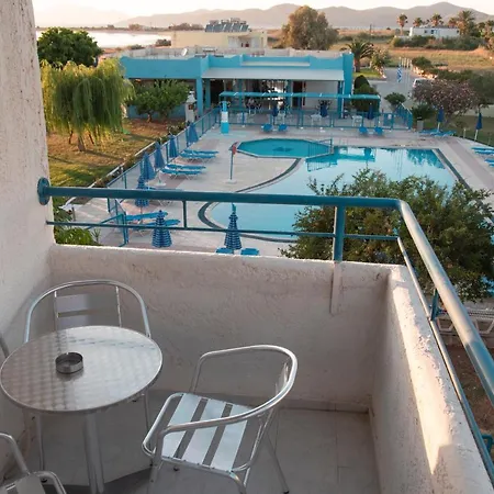 Lägenhetshotell Oasis 3*