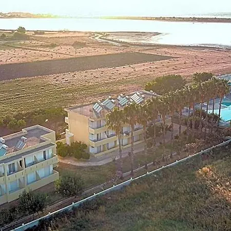 Oasis Apart-hotel 3*