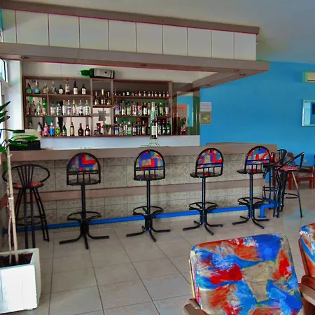 蒂加基绿洲酒店 公寓式酒店