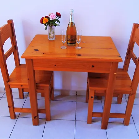 蒂加基绿洲酒店 Tigaki